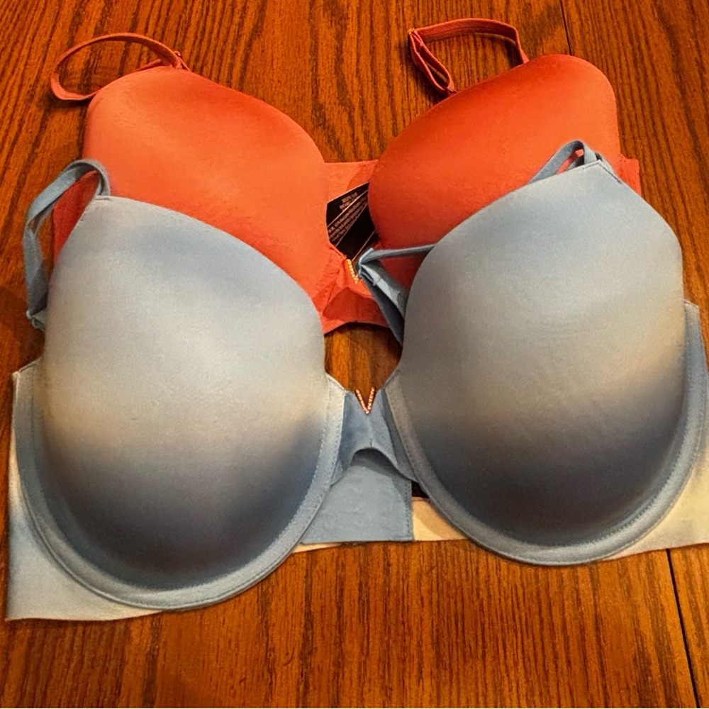 Victoria’s Secret 36DD set of two bras lot